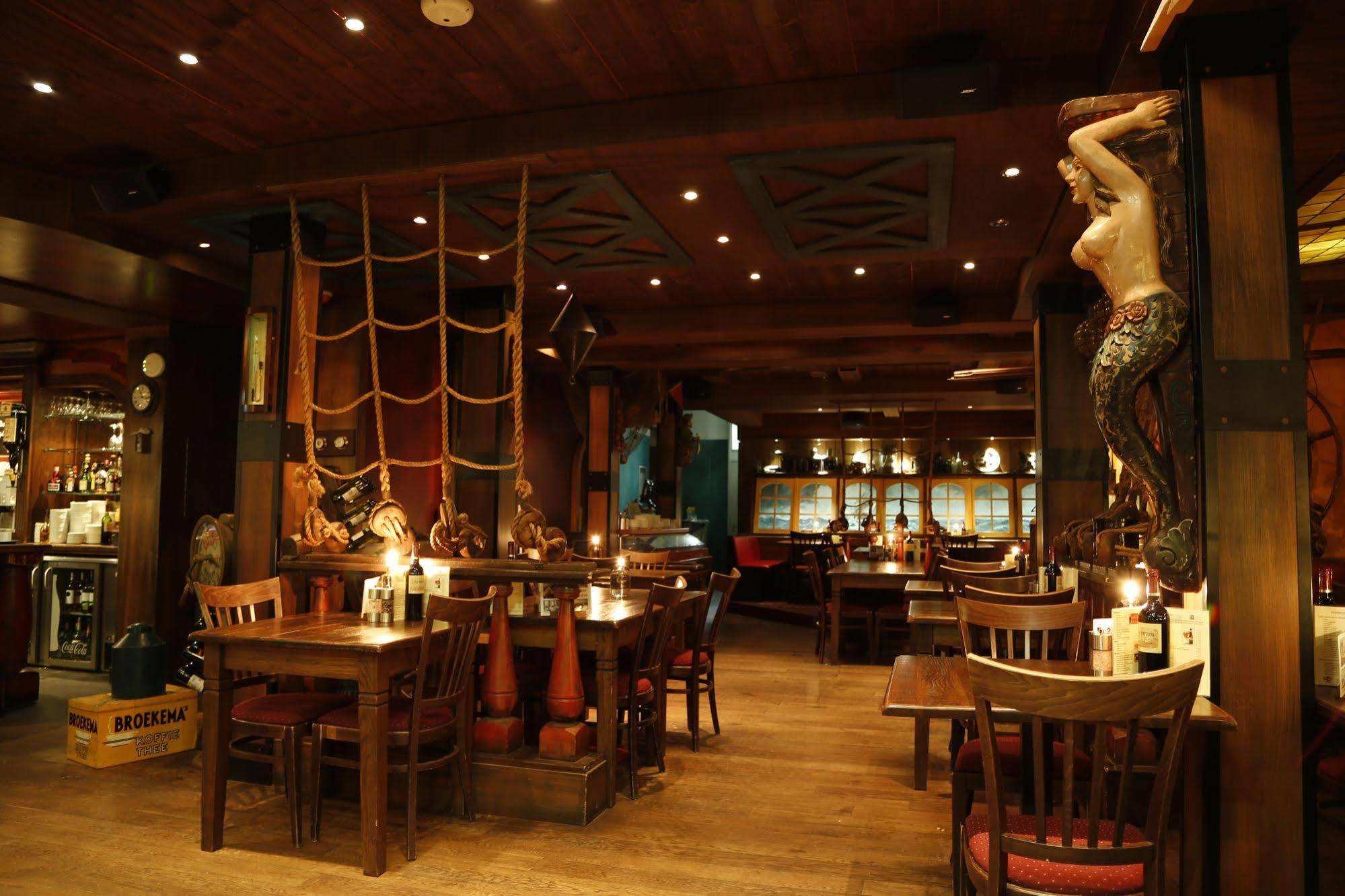 Hotel Zeezicht Vlieland Εξωτερικό φωτογραφία